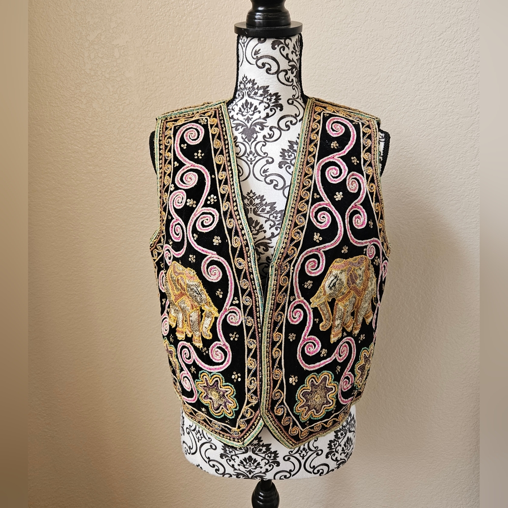 Vintage Carol Horn Elephant Hand Embroidered Sequin Vest Medium - Large Unisex